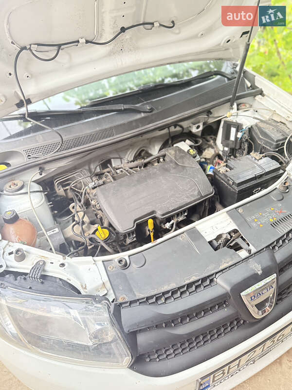 Седан Dacia Logan 2016 в Чорноморську фото 4 Седан Dacia Logan 2016 в Чорноморську