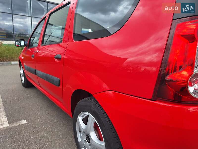 Седан Dacia Logan 2010 в Краматорске