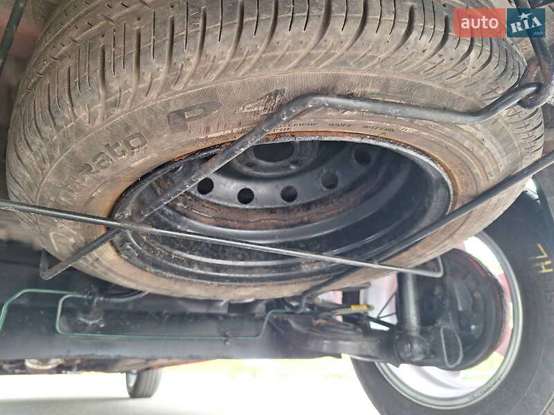Седан Dacia Logan 2010 в Краматорске