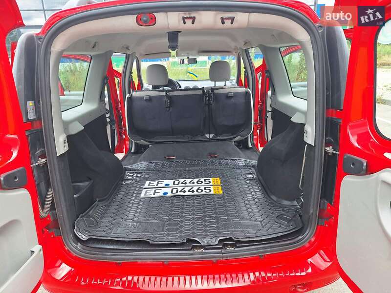 Седан Dacia Logan 2010 в Краматорске