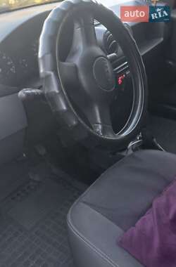 Седан Dacia Logan 2006 в Гайсину