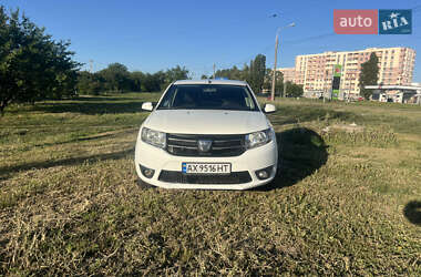 Седан Dacia Logan 2015 в Харькове