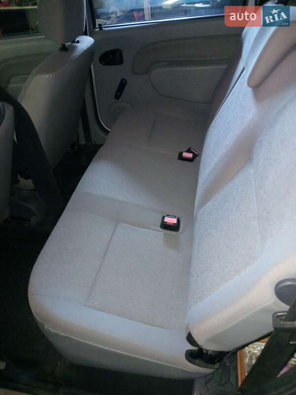 Седан Dacia Logan 2008 в Харькове