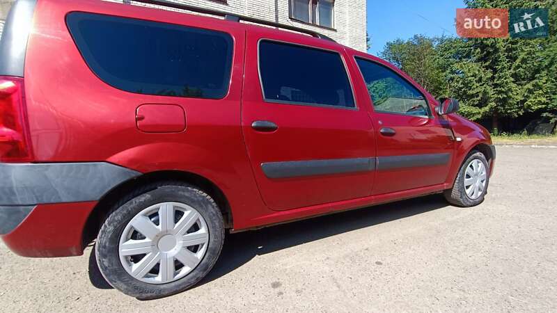 Седан Dacia Logan 2007 в Львове
