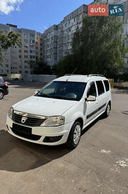 Седан Dacia Logan 2011 в Рівному
