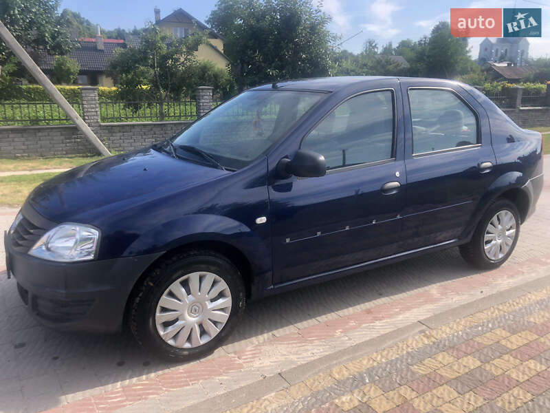 Седан Dacia Logan 2007 в Львове