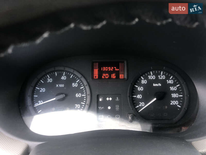 Седан Dacia Logan 2007 в Львове