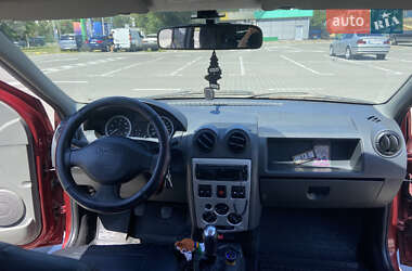 Седан Dacia Logan 2006 в 