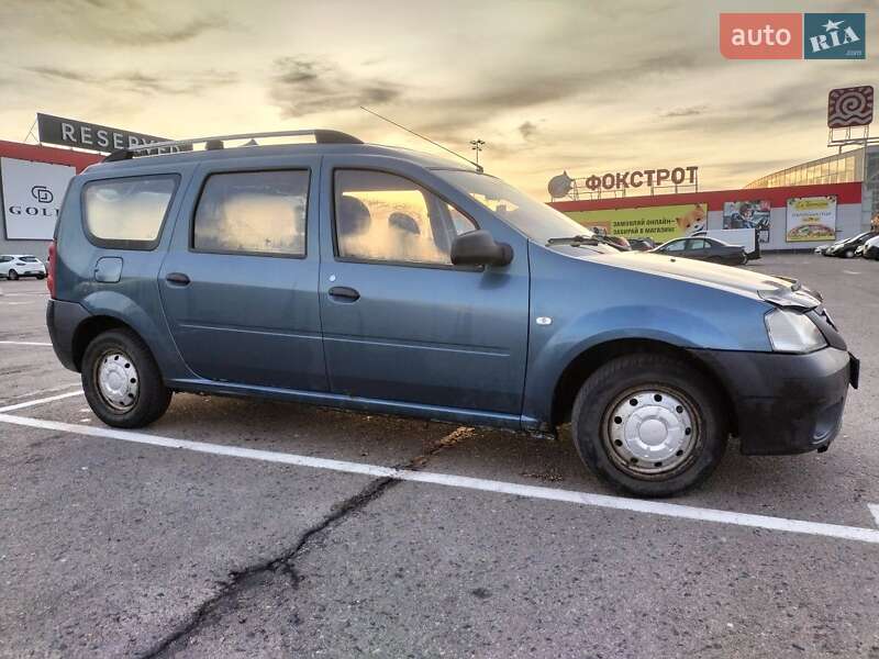 Седан Dacia Logan 2007 в Ровно