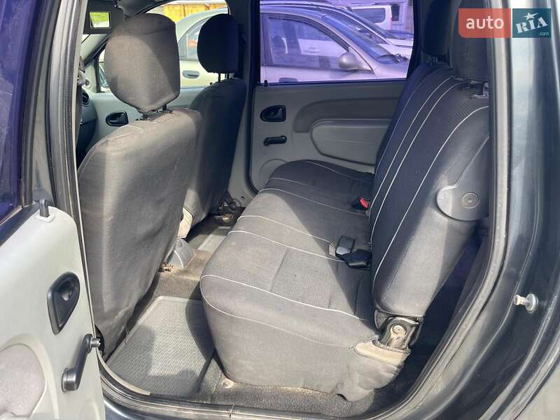 Универсал Dacia Logan 2008 в Шептицькому