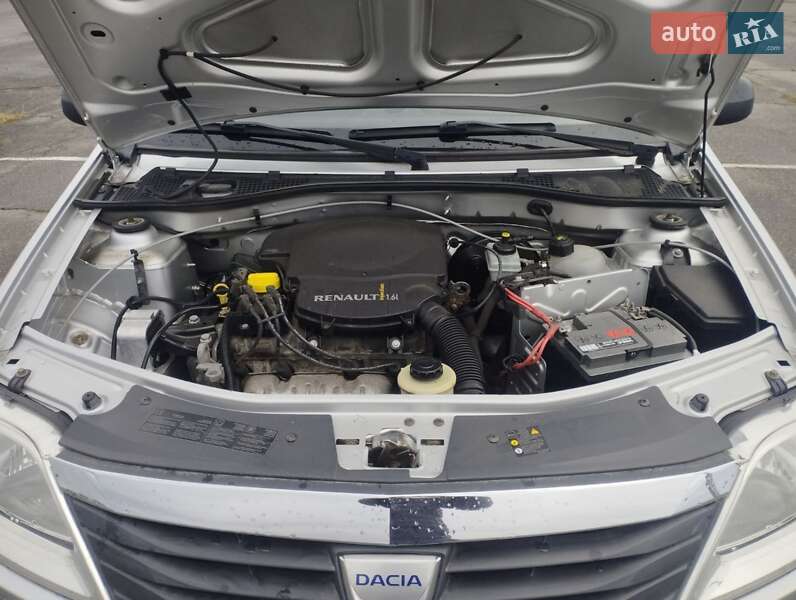 Седан Dacia Logan 2008 в Виннице