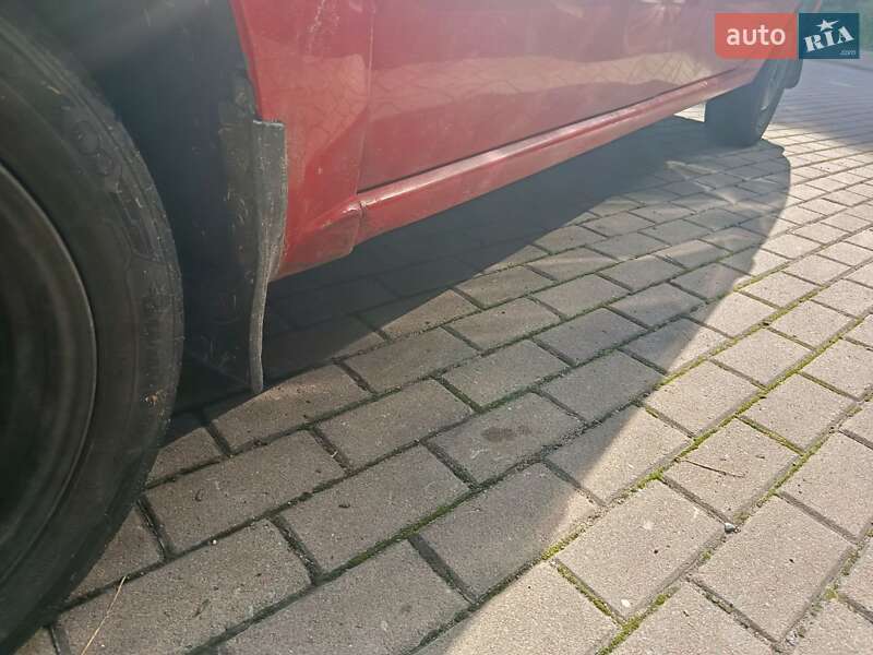 Седан Dacia Logan 2009 в Ровно