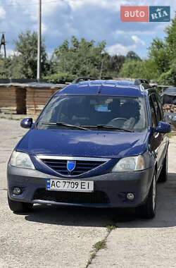 Седан Dacia Logan 2007 в Остроге