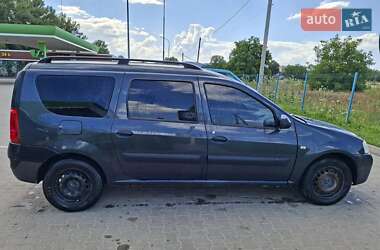 Седан Dacia Logan 2008 в Черновцах