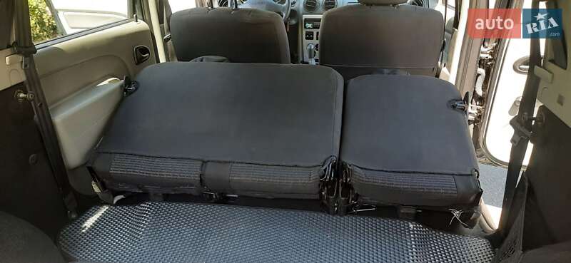 Универсал Dacia Logan 2009 в Чернигове