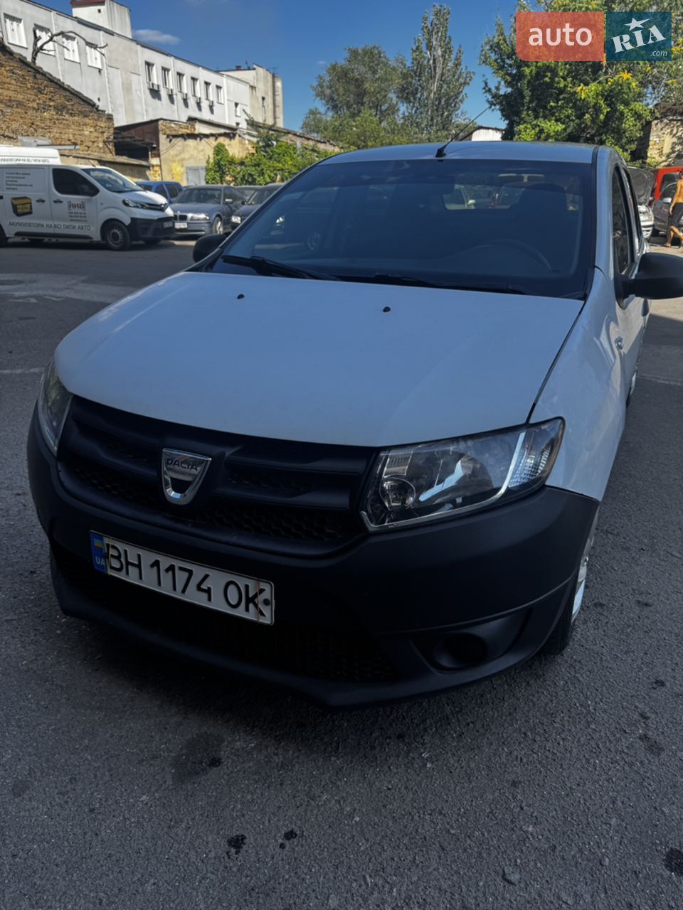 2017 Dacia Logan - мініатюра 12