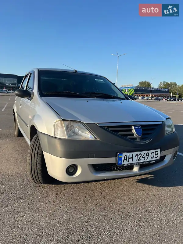 Dacia Logan