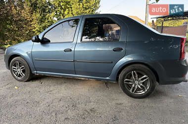 Седан Dacia Logan 2007 в 