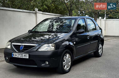 Седан Dacia Logan 2007 в Києві