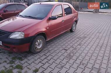 Седан Dacia Logan 2007 в Хотині