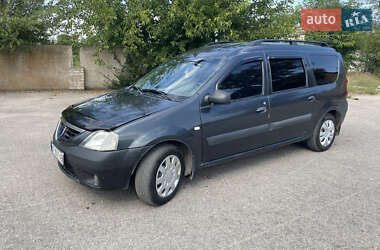 Седан Dacia Logan 2008 в Томаковке