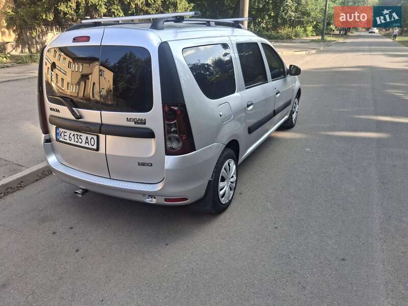 Седан Dacia Logan 2010 в Кривом Роге фото 8 Седан Dacia Logan 2010 в Кривом Роге