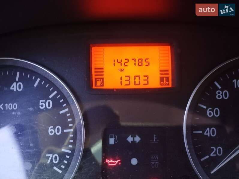Седан Dacia Logan 2008 в Хмельницькому