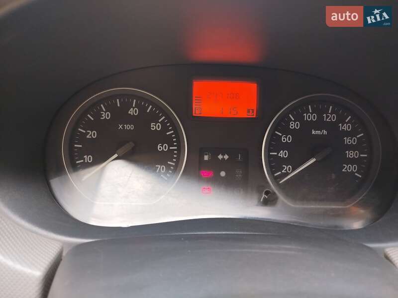 Седан Dacia Logan 2008 в Сваляве фото 6 Седан Dacia Logan 2008 в Сваляве