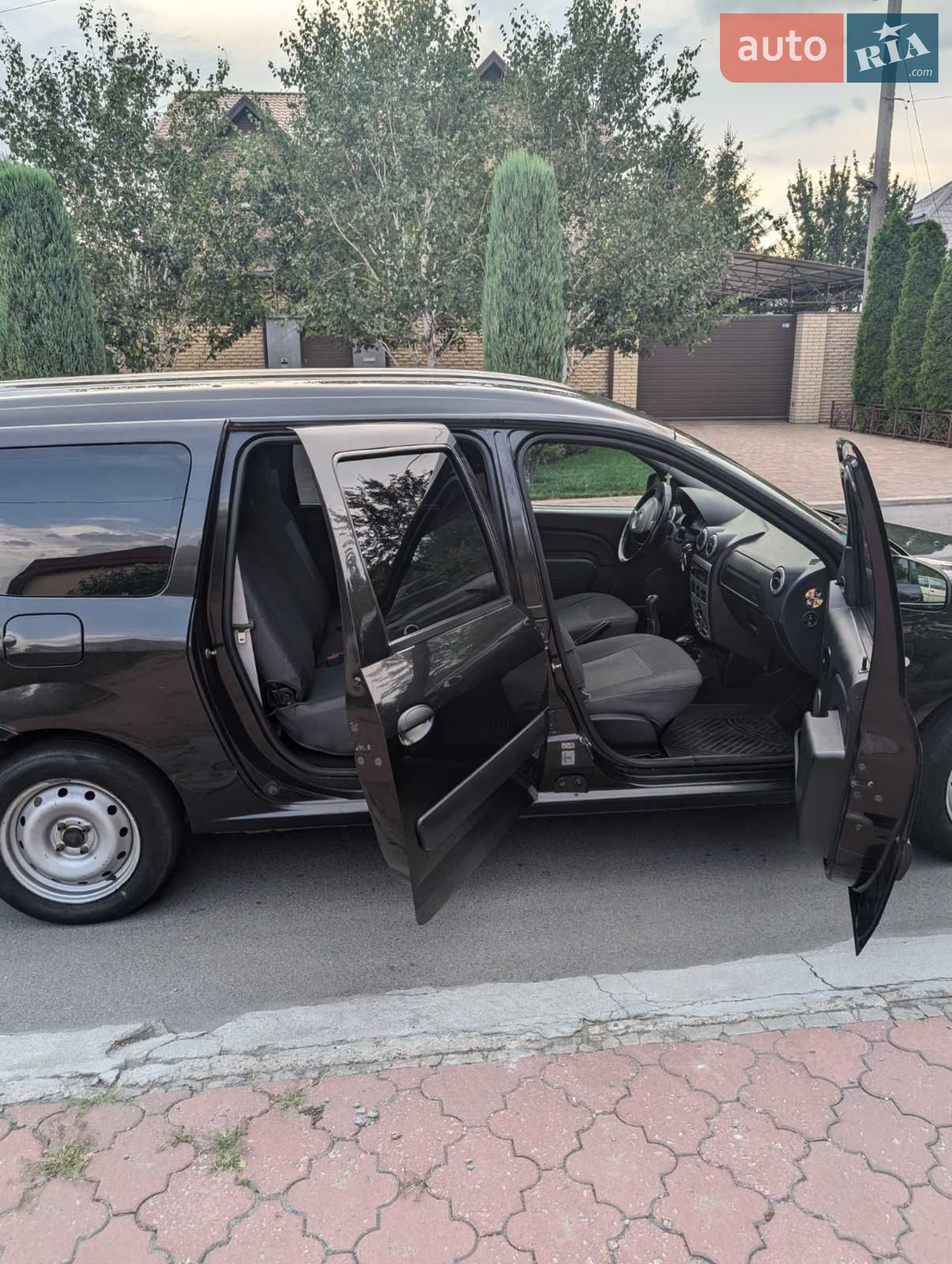 2011 Dacia Logan - мініатюра 11