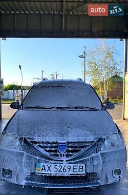 Седан Dacia Logan 2008 в Чугуєві