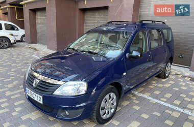 Седан Dacia Logan 2010 в Виннице