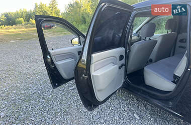 Седан Dacia Logan 2009 в 