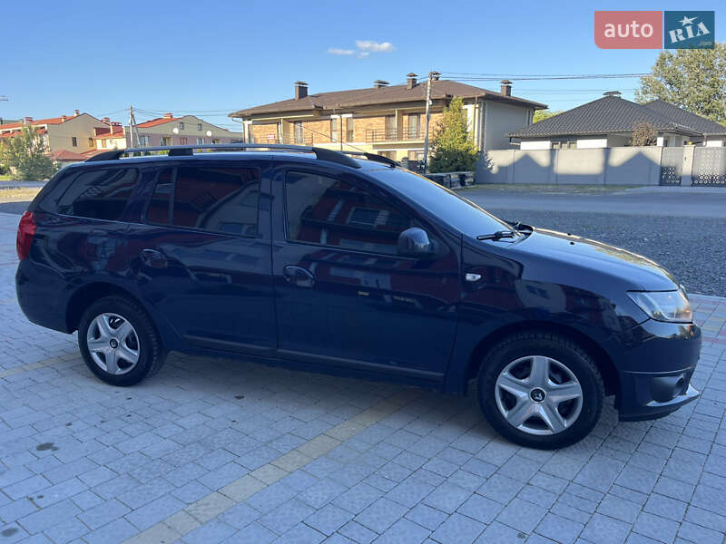 Седан Dacia Logan 2014 в Ужгороде