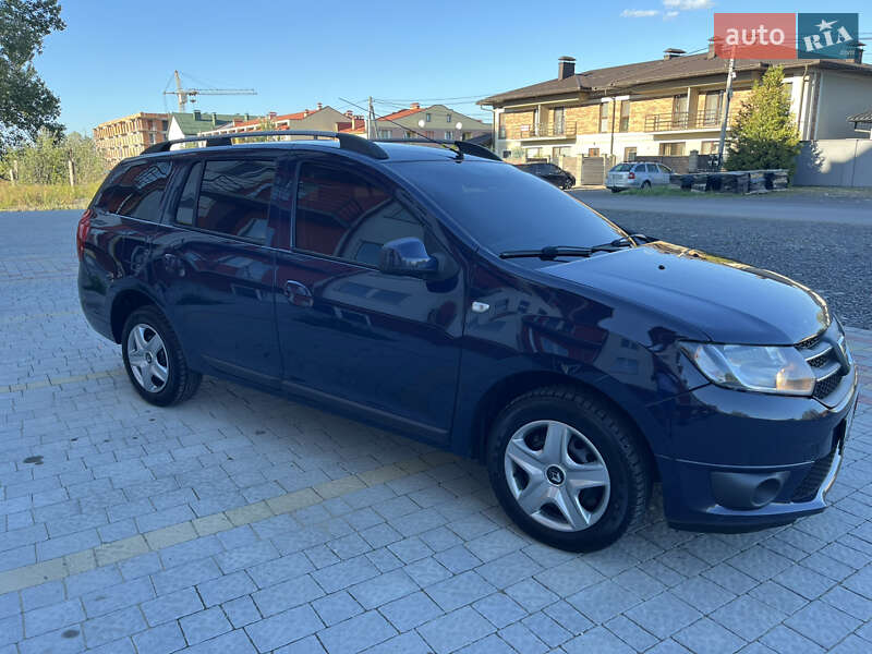 Седан Dacia Logan 2014 в Ужгороде