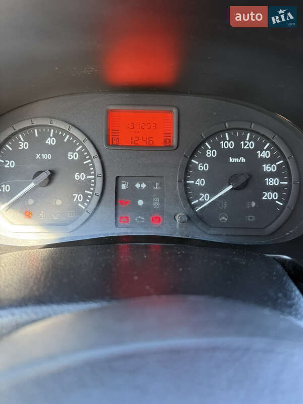 Седан Dacia Logan 2006 в Ровно