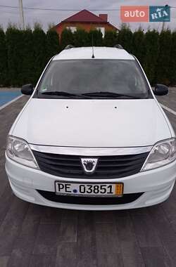 Седан Dacia Logan 2012 в Луцьку