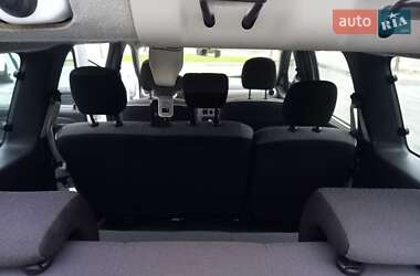 Седан Dacia Logan 2012 в 