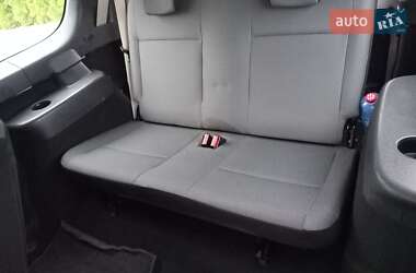 Седан Dacia Logan 2012 в 