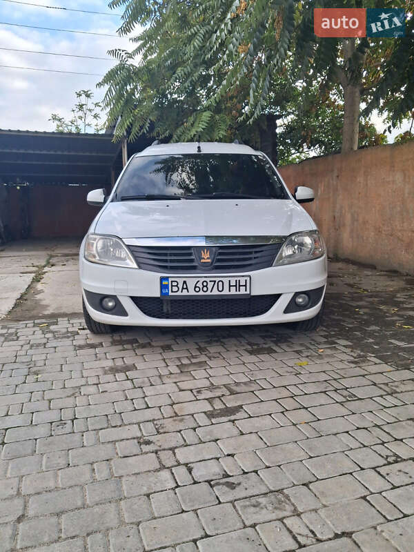 Седан Dacia Logan 2009 в Кропивницком