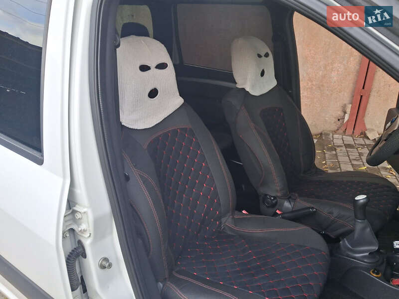 Седан Dacia Logan 2009 в Кропивницком
