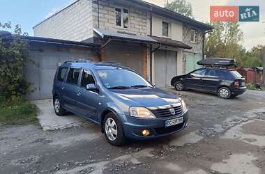 Седан Dacia Logan 2009 в Львове