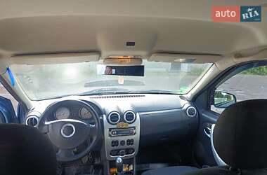 Седан Dacia Logan 2009 в 