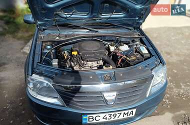 Седан Dacia Logan 2009 в 