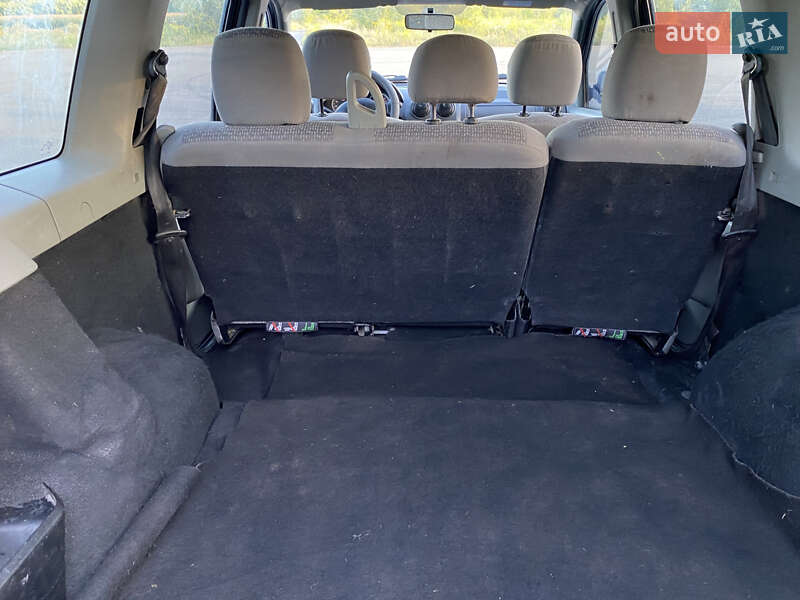 Седан Dacia Logan 2007 в Ізяславі