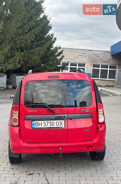 Седан Dacia Logan 2009 в 