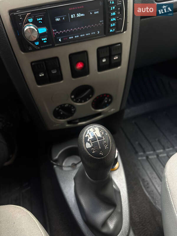 Седан Dacia Logan 2009 в Хмельницькому фото 23 Седан Dacia Logan 2009 в Хмельницькому