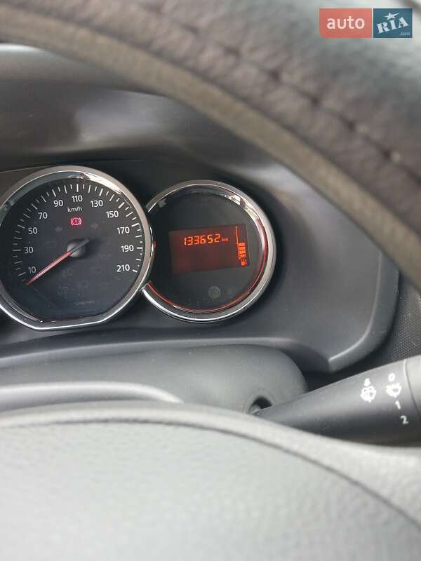 Седан Dacia Logan 2016 в Запорожье