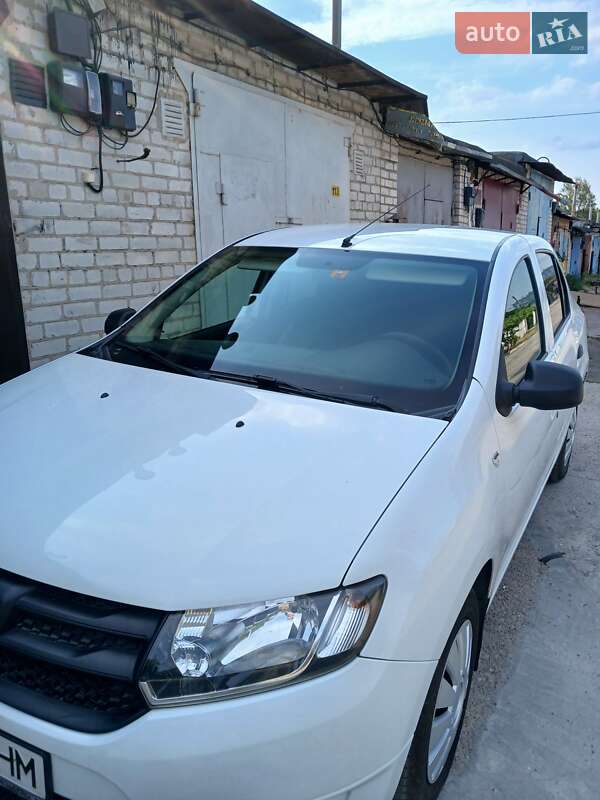 Седан Dacia Logan 2016 в 