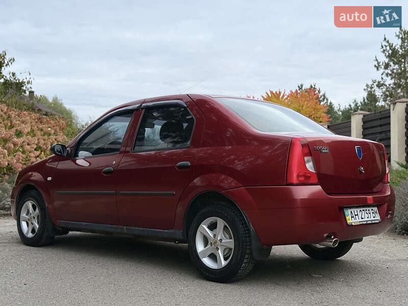 Седан Dacia Logan 2006 в Киеве фото 5 Седан Dacia Logan 2006 в Киеве