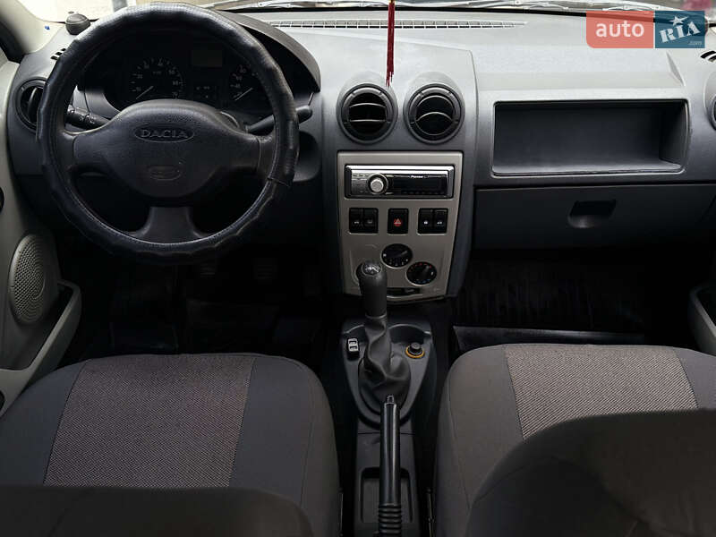Седан Dacia Logan 2006 в Киеве фото 10 Седан Dacia Logan 2006 в Киеве